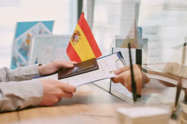 tramitando uno de los tipos de visados