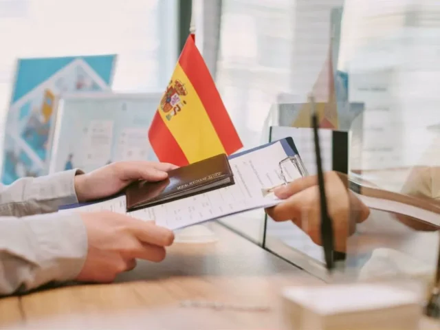 Tipos de Visados y Autorizaciones de Residencia en España (2026)