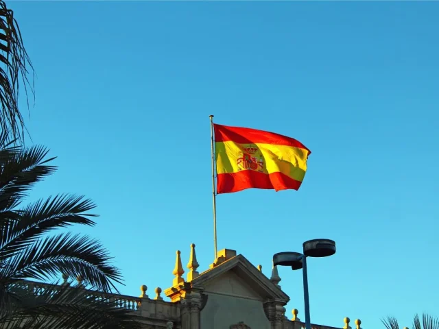 ¿Cómo se puede obtener la nacionalidad española?